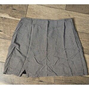 American Eagle Plaid Mini Skirt Black and White Hounds Tooth Size M